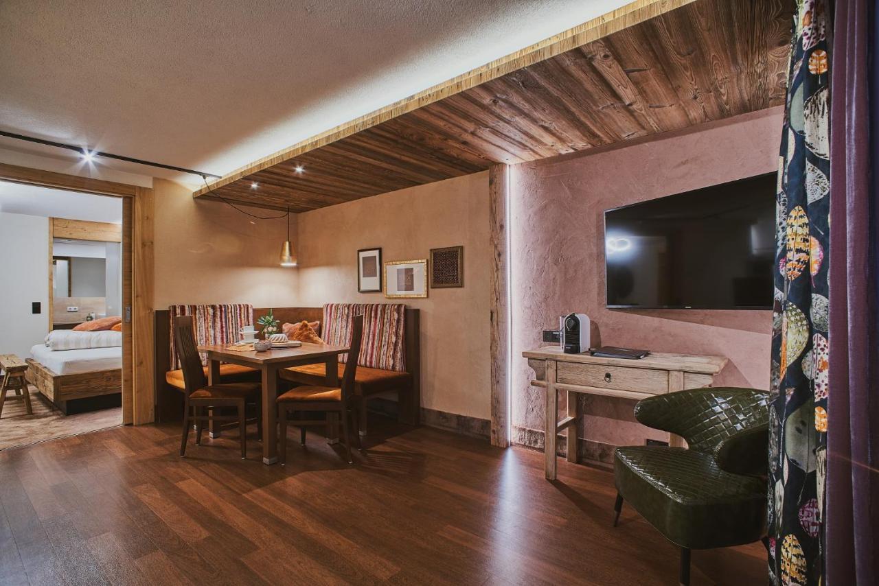 Alpendomizil Zugspitze Lermoos Habitación foto